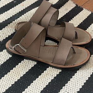 VINCE leather sandals
